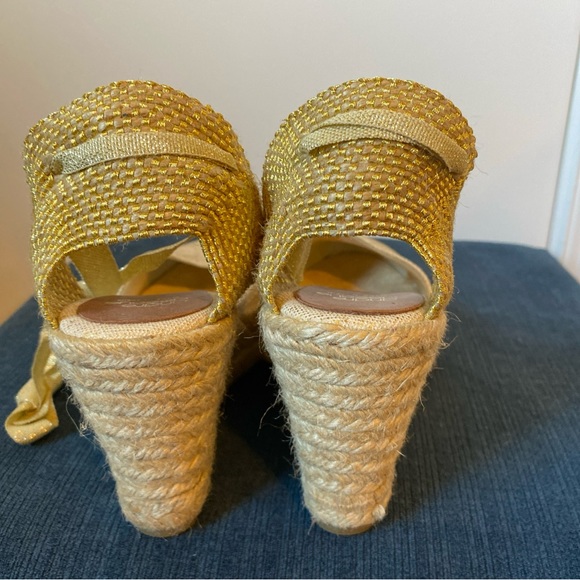 andre assous  gold wedge ankle tie espadrilles size 37 EUC - Picture 5 of 8